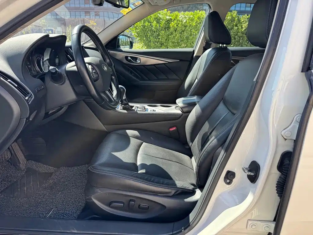 Infiniti Q50L — миниатюра 7