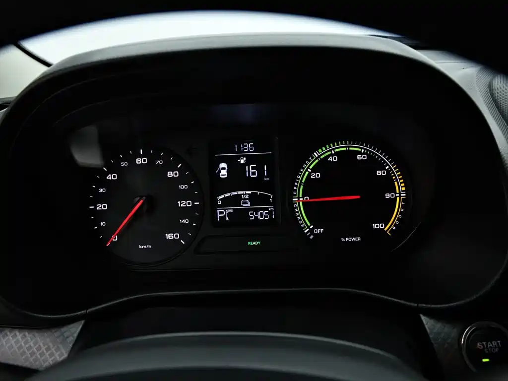 Roewe Clever — миниатюра 10
