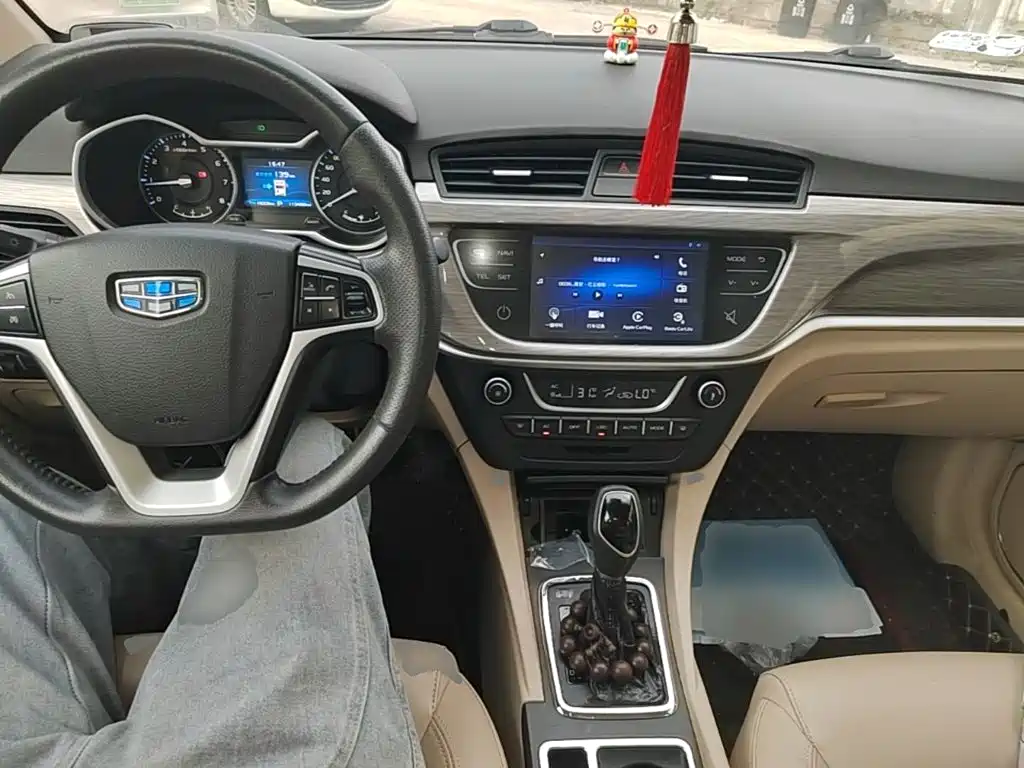 Geely Emgrand — миниатюра 10