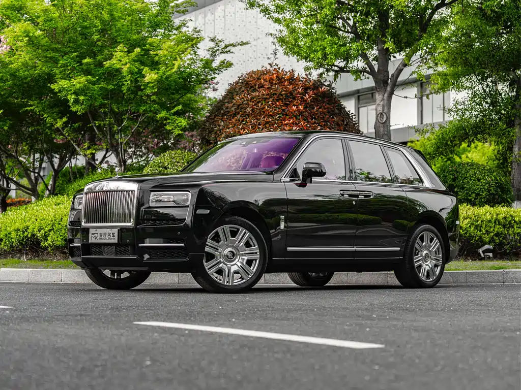Rolls-Royce Cullinan 2020