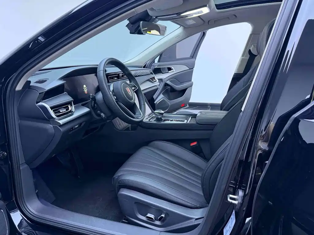 Hongqi Hongqi H5 — миниатюра 14