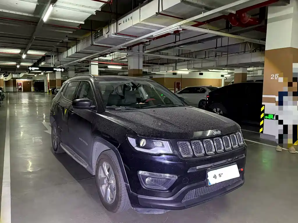 Jeep Compass — миниатюра 4