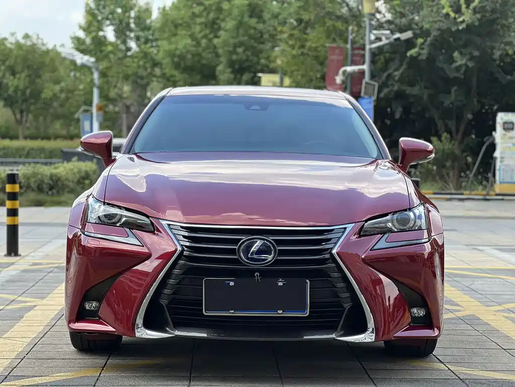 Lexus GS — миниатюра 2