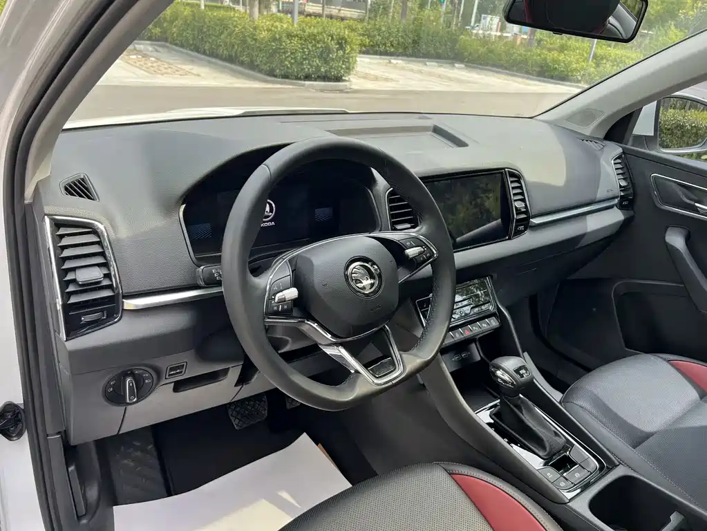 Skoda Karoq — миниатюра 14