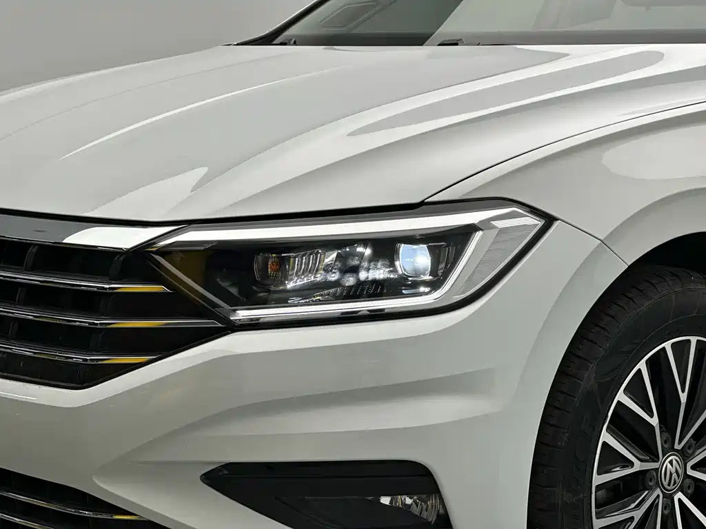 Volkswagen Sagitar — миниатюра 13