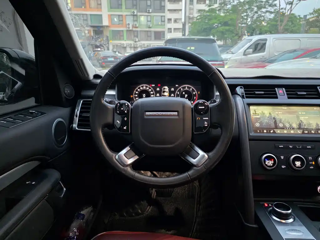 Land Rover Discovery 2020 3.0 SC V6 30