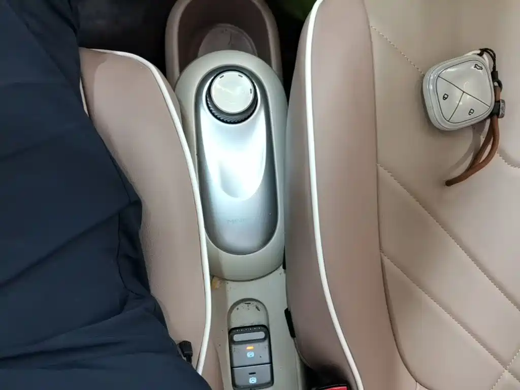 Wuling MINIEV — миниатюра 14
