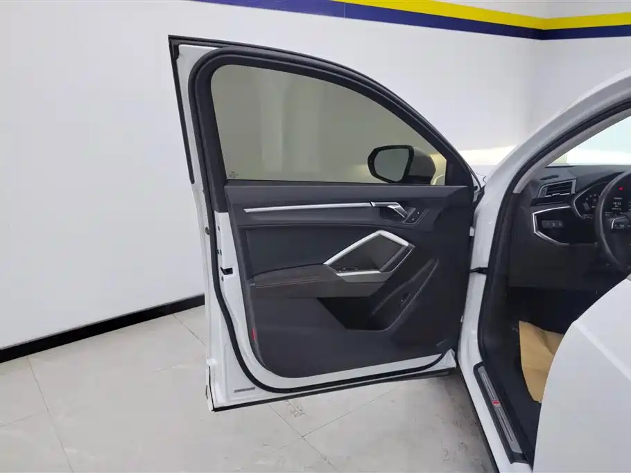 Audi Q3 2021 35 TFSI Fashion