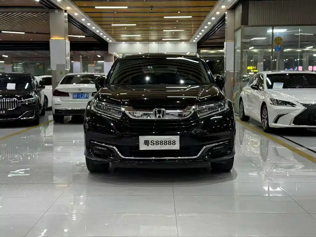 HONDA CROWN ROAD