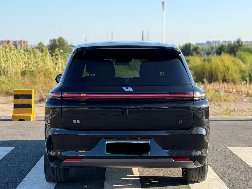 Li Auto Li L8 — миниатюра 5