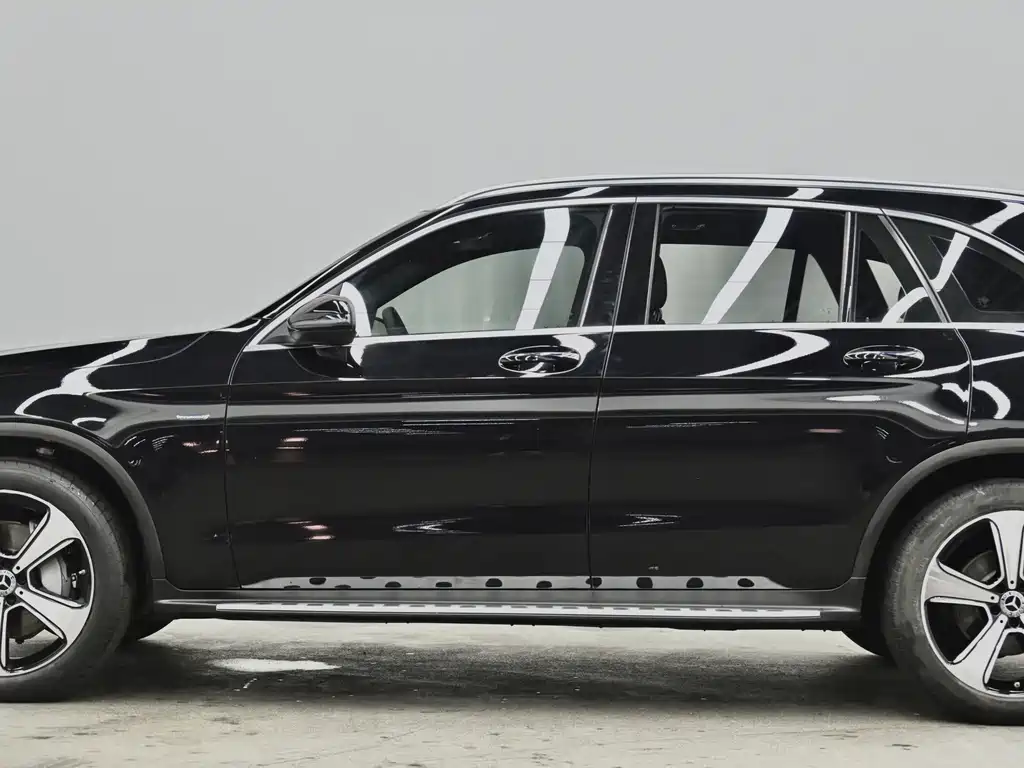 Mercedes-Benz GLC — миниатюра 21