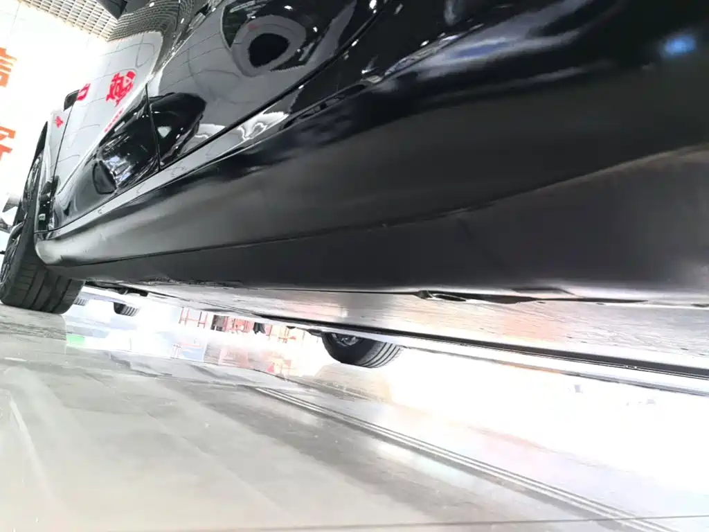 Tesla Model 3 — миниатюра 22