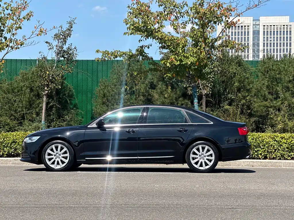 Audi A6L — миниатюра 3