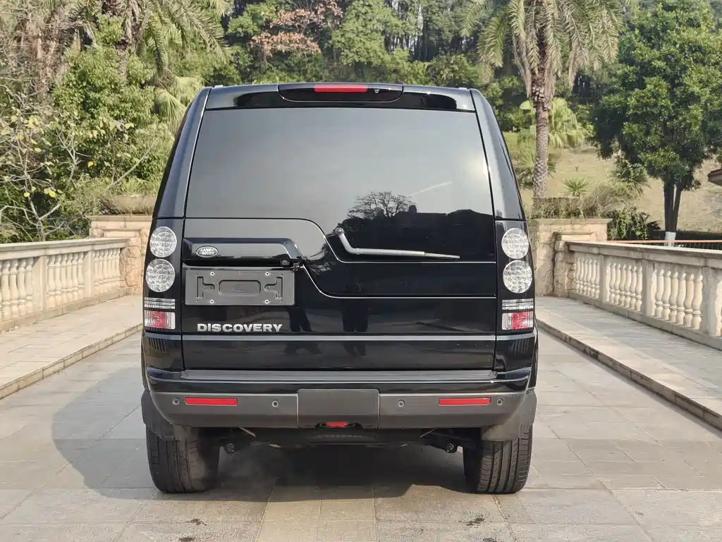 Land Rover Discovery 2016 3.0 SC V6 HSE