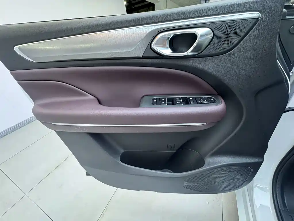 GAC Motor Trumpchi M6 — миниатюра 17