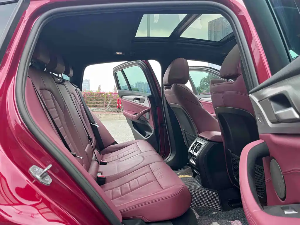 BMW X4 — миниатюра 10