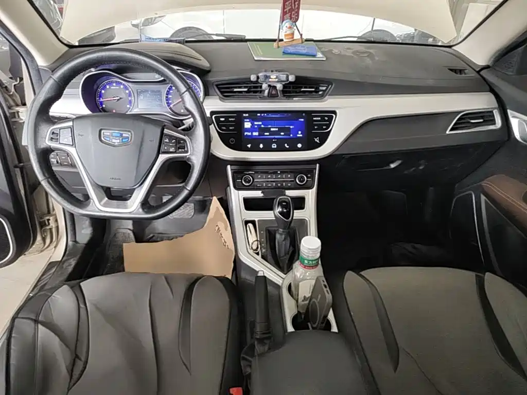 Geely Vision — миниатюра 10