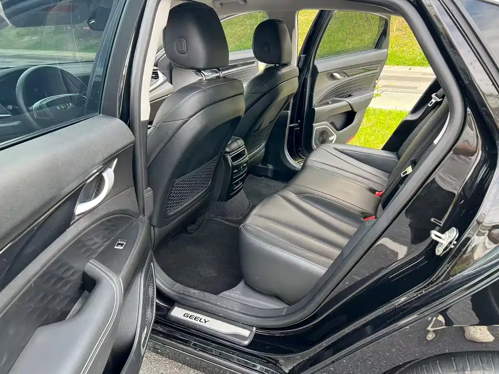 Geely Borui Hybrid — миниатюра 10