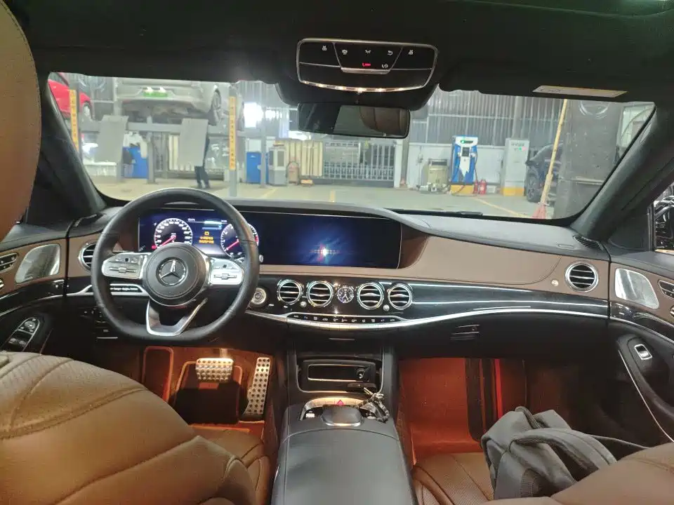 Mercedes-Benz S-Class — миниатюра 7