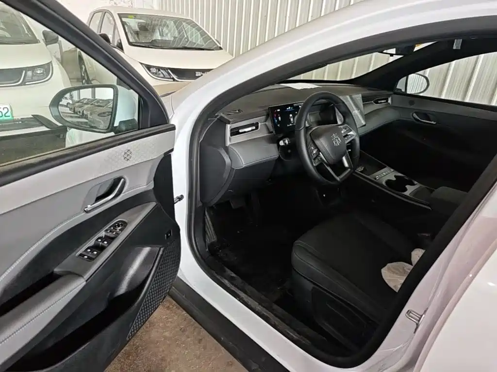 BYD Qin PLUS — миниатюра 16
