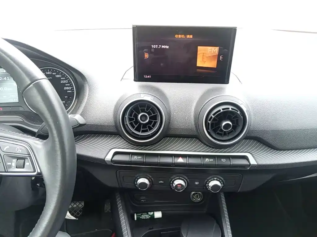 Audi Q2L — миниатюра 13