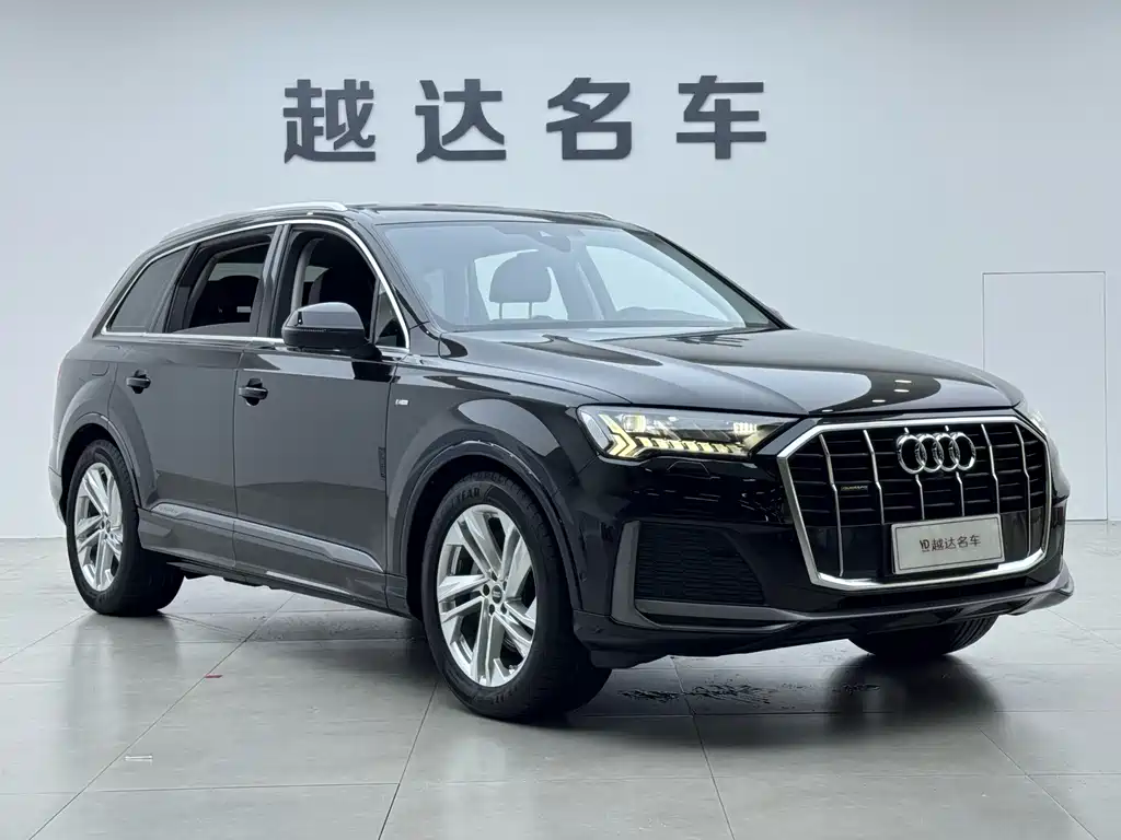 Audi Q7 — миниатюра 3