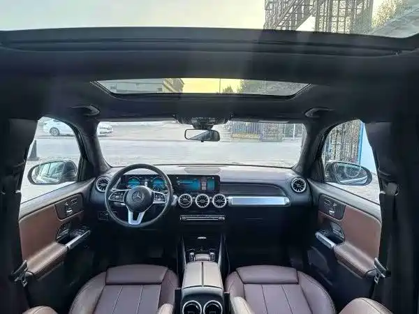 Mercedes-Benz GLB — миниатюра 3