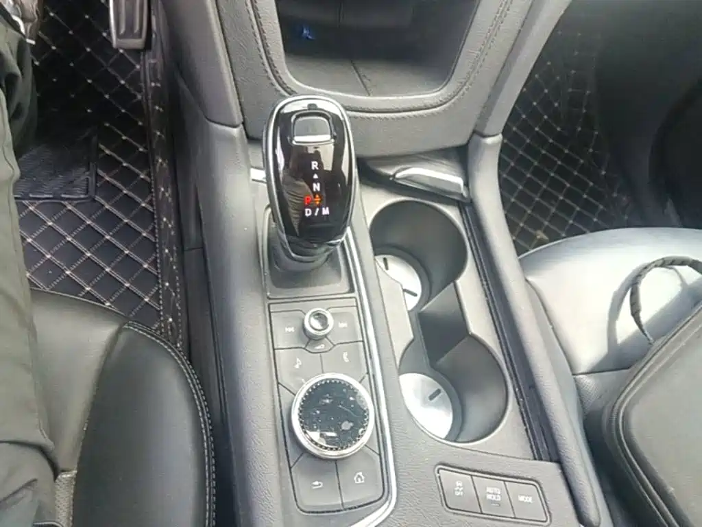 Cadillac XT5 — миниатюра 19