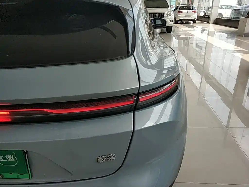 NIO ET5T — миниатюра 8