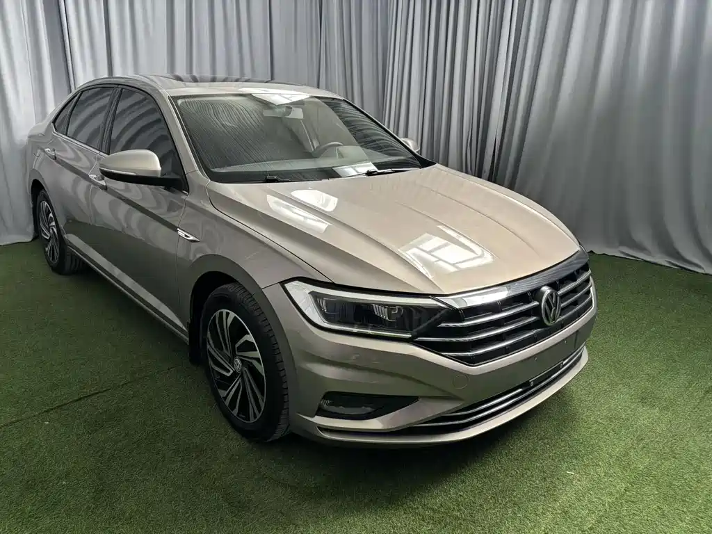 Volkswagen Sagitar — миниатюра 2
