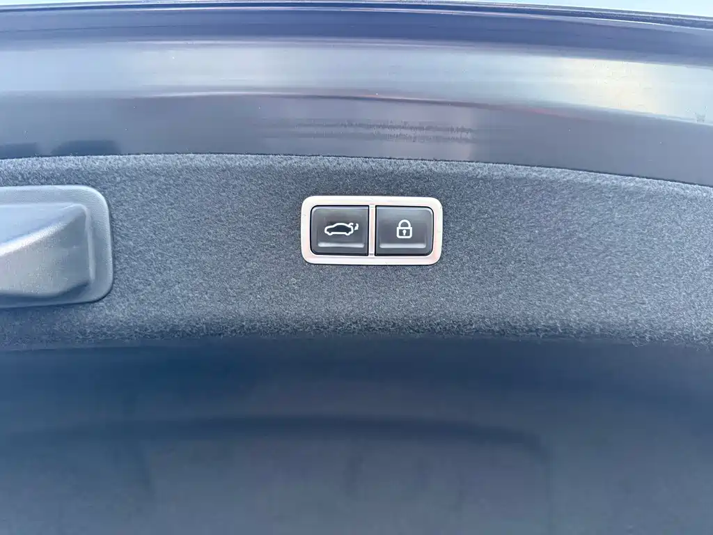 Genesis G80 — миниатюра 24