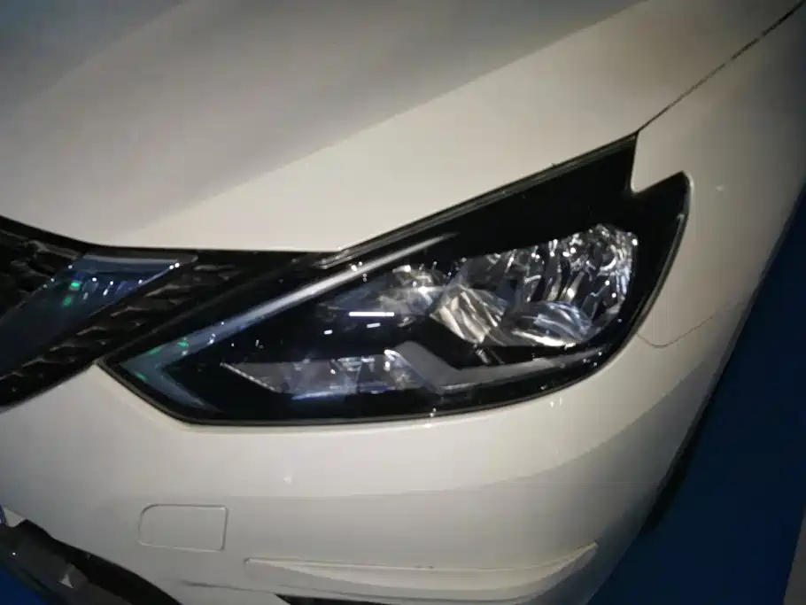 Nissan Sylphy — миниатюра 5