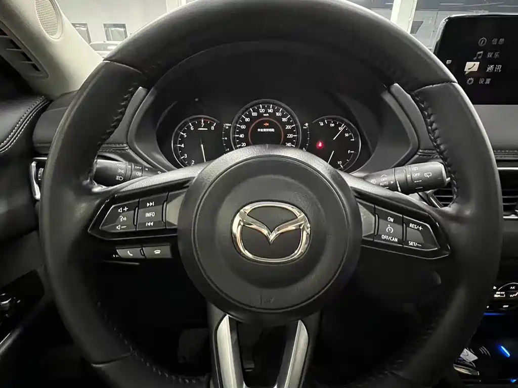 MAZDA CX 5