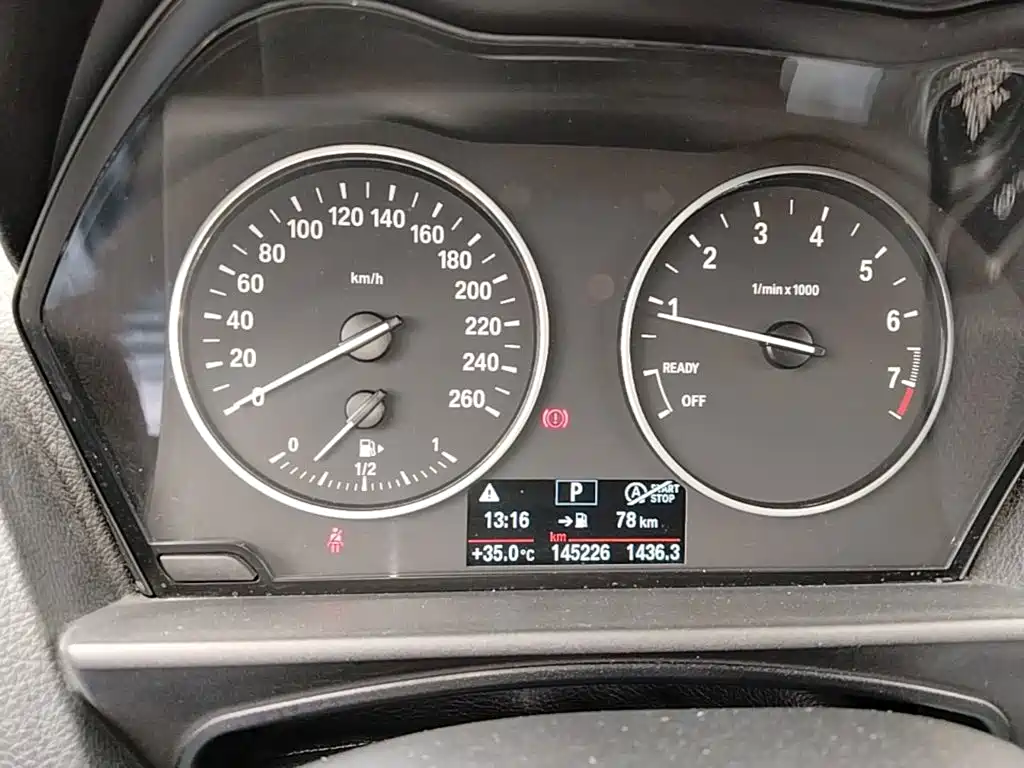 BMW 1 Series (Import) — миниатюра 12