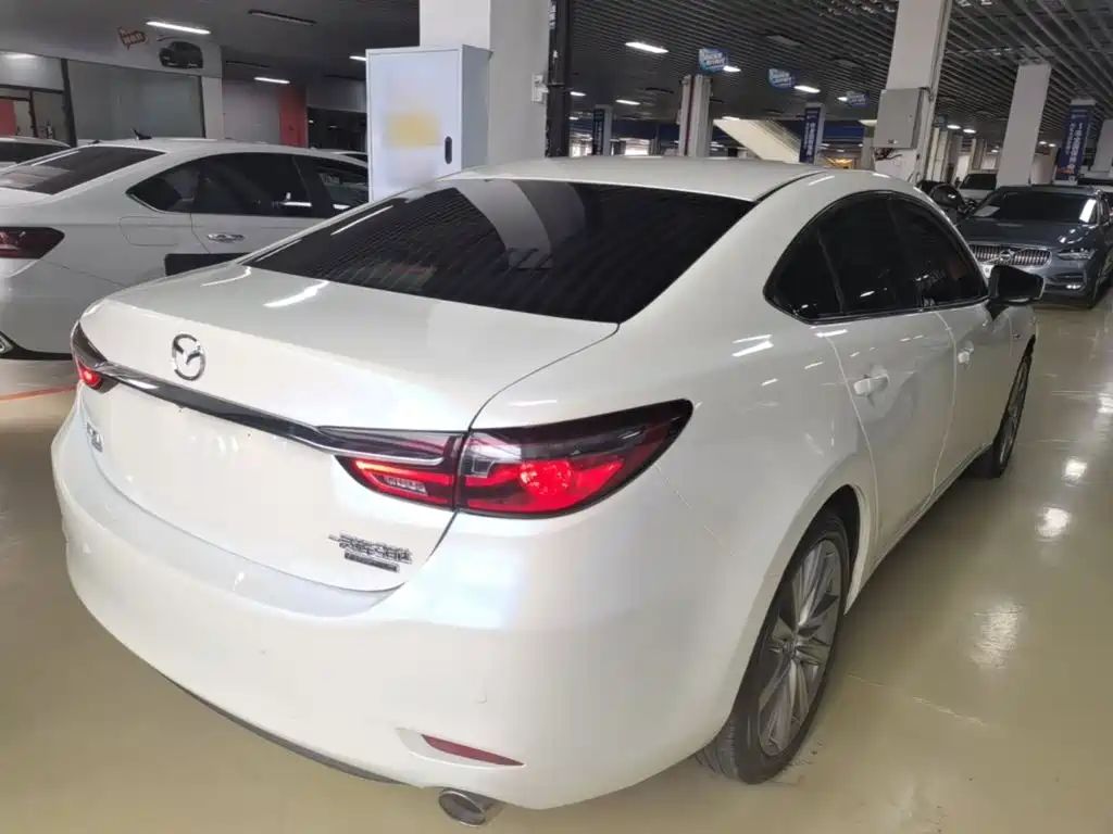 Mazda Atenza — миниатюра 7