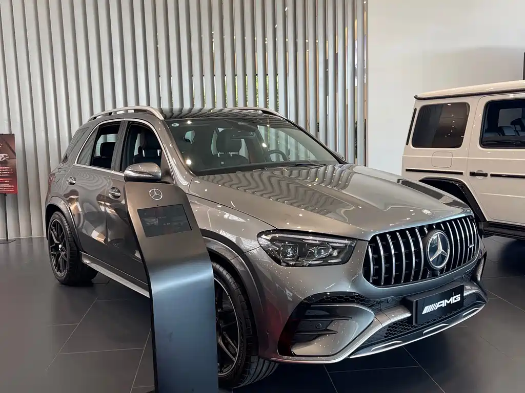 Mercedes-Benz GLE AMG — миниатюра 2