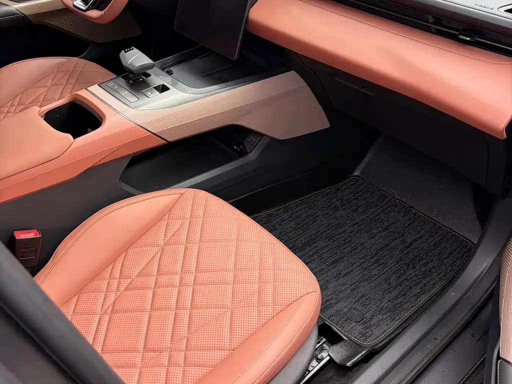 Changan Eado — миниатюра 7