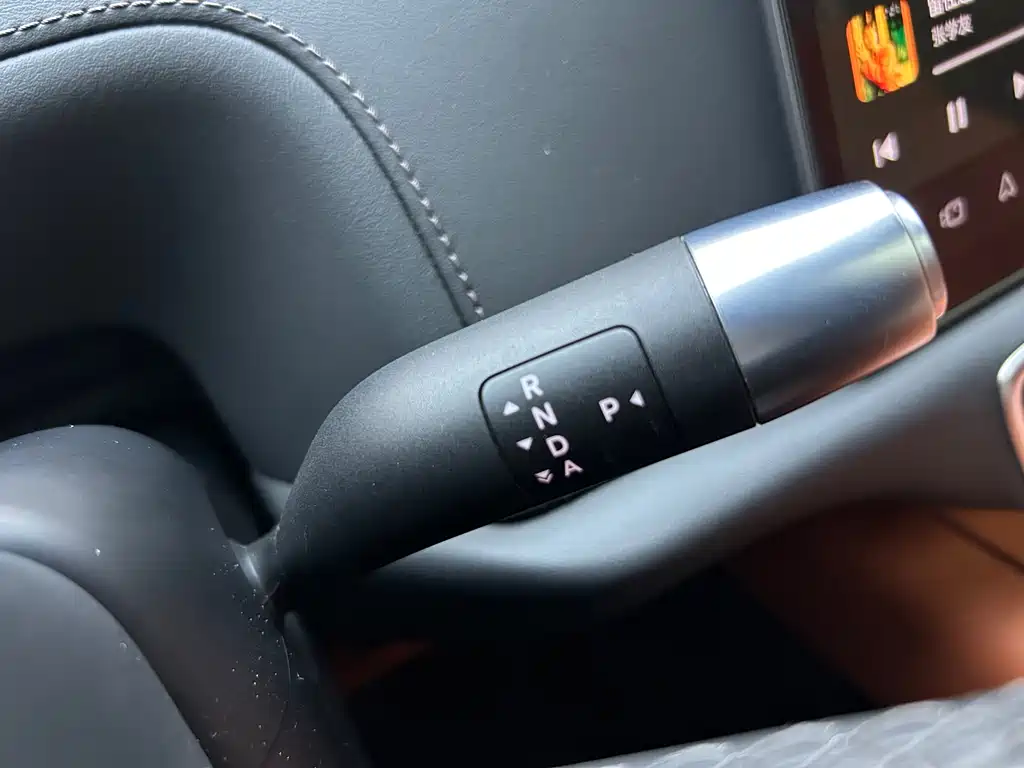 Li Auto Li L9 — миниатюра 32
