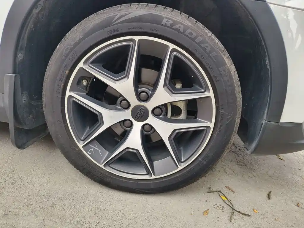 Geely Vision S1 — миниатюра 24