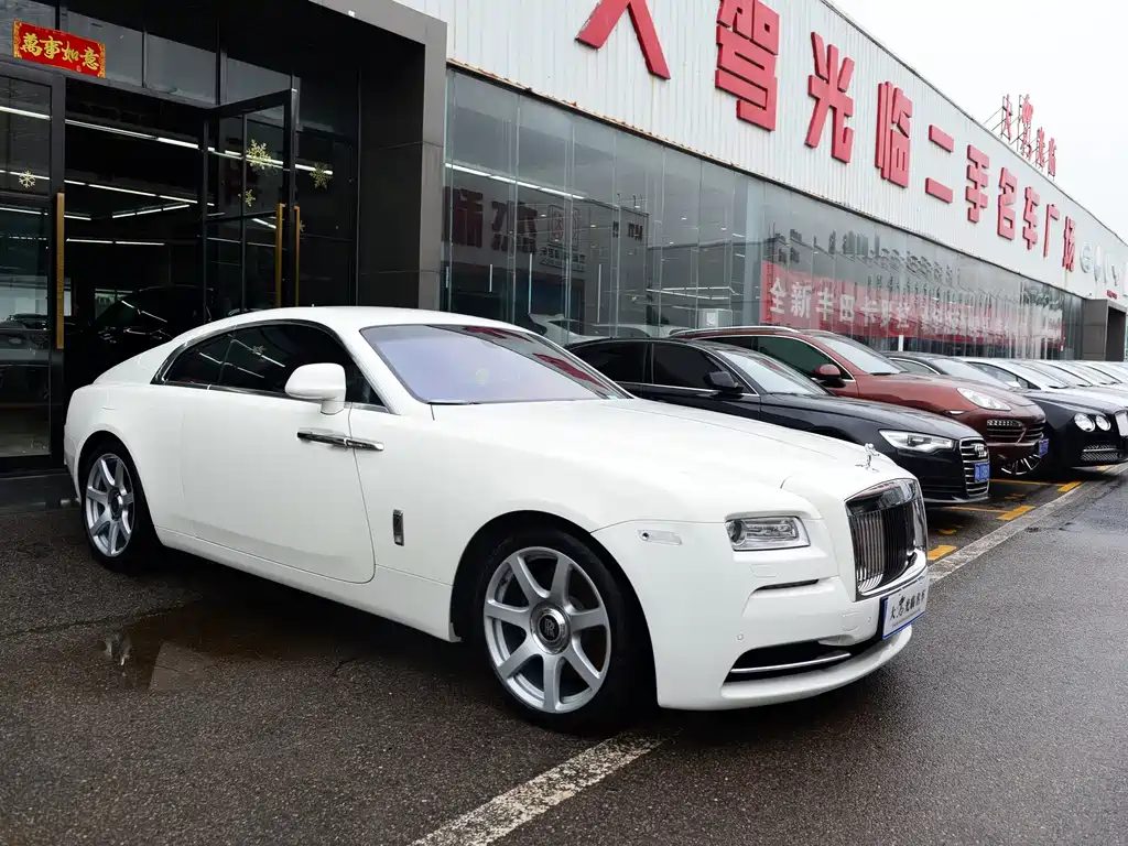 Rolls-Royce Wraith — миниатюра 3