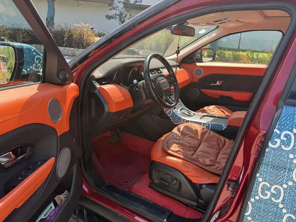 Land Rover Evoque (Import) — миниатюра 4