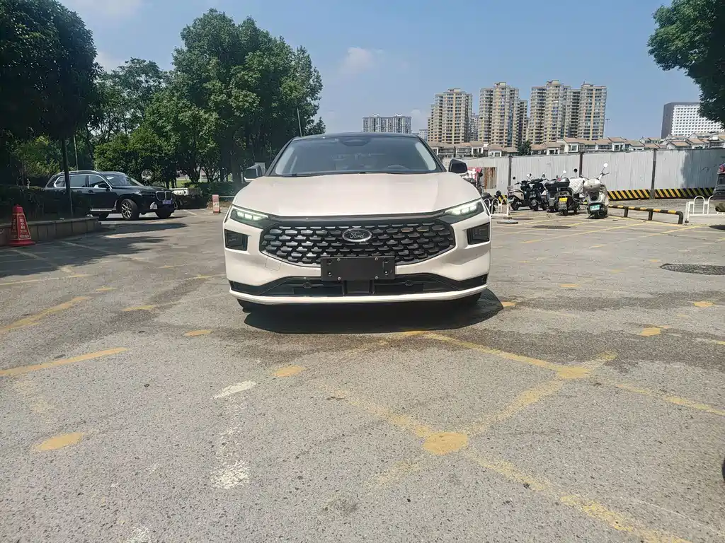 Ford Mondeo — миниатюра 2