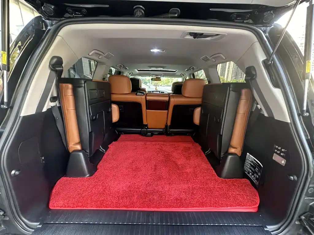 Lexus LX — миниатюра 17