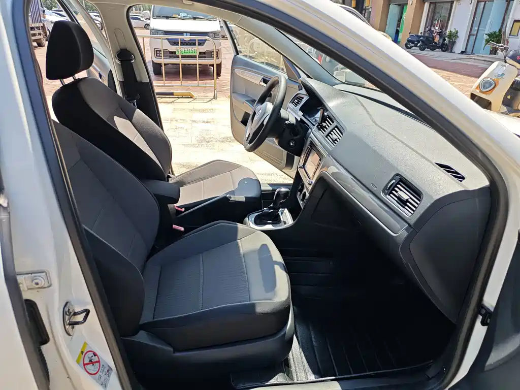 Volkswagen Gran Lavida — миниатюра 7