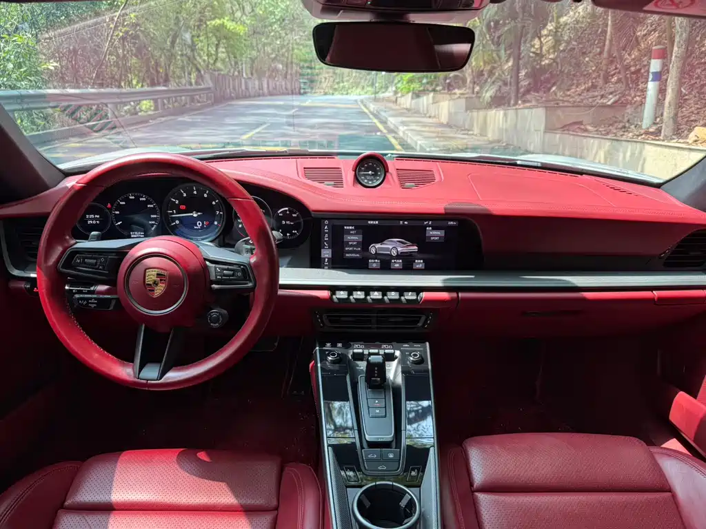 Porsche 911 2020 Carrera 3.0T