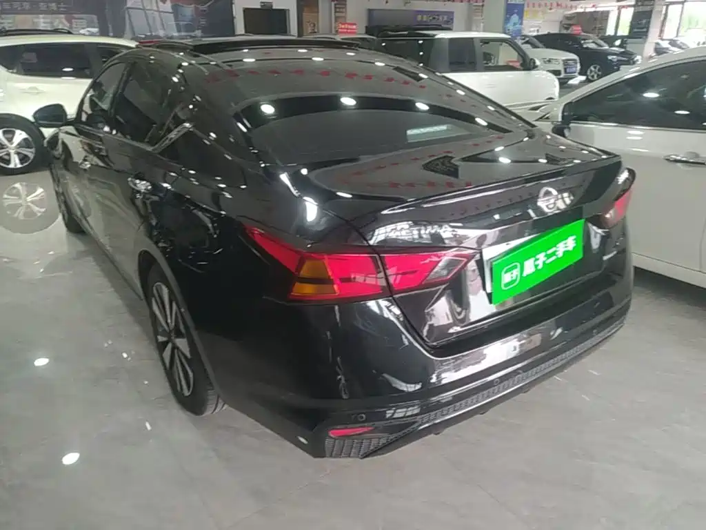 Nissan Teana — миниатюра 5