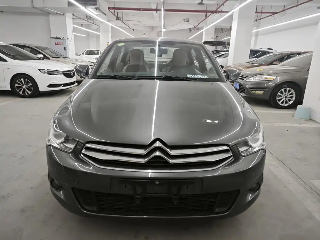 Citroen Elysee — миниатюра 2
