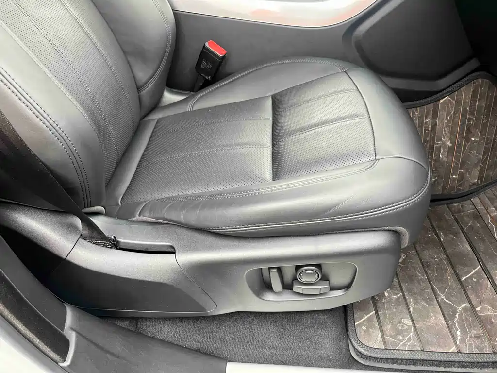 Land Rover Sport PHEV — миниатюра 11
