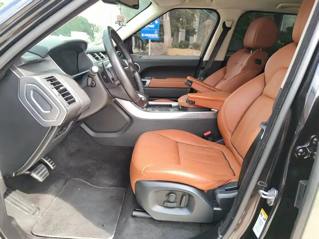 Land Rover Sport — миниатюра 5