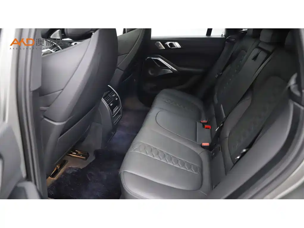 BMW X6 M — миниатюра 7